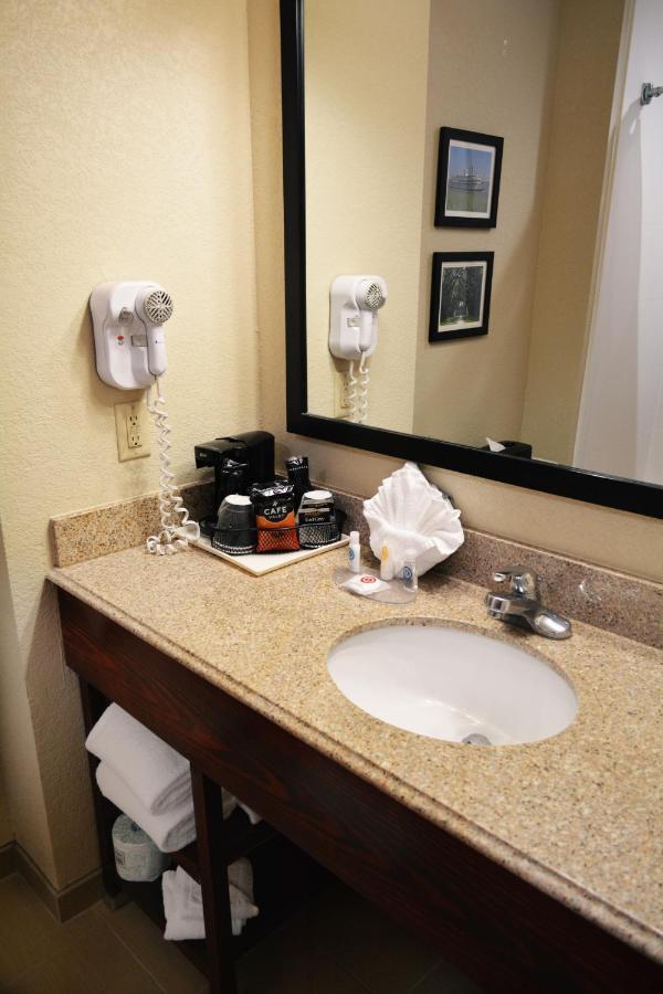 Comfort Inn & Suites Covington - Mandeville Exterior foto